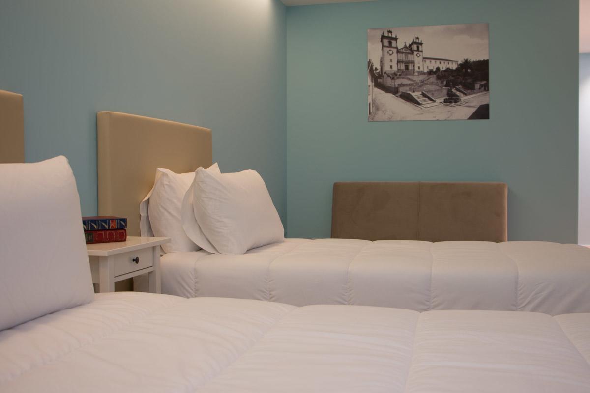 Feira Hostel & Suites Санта Мария да Фейра Екстериор снимка